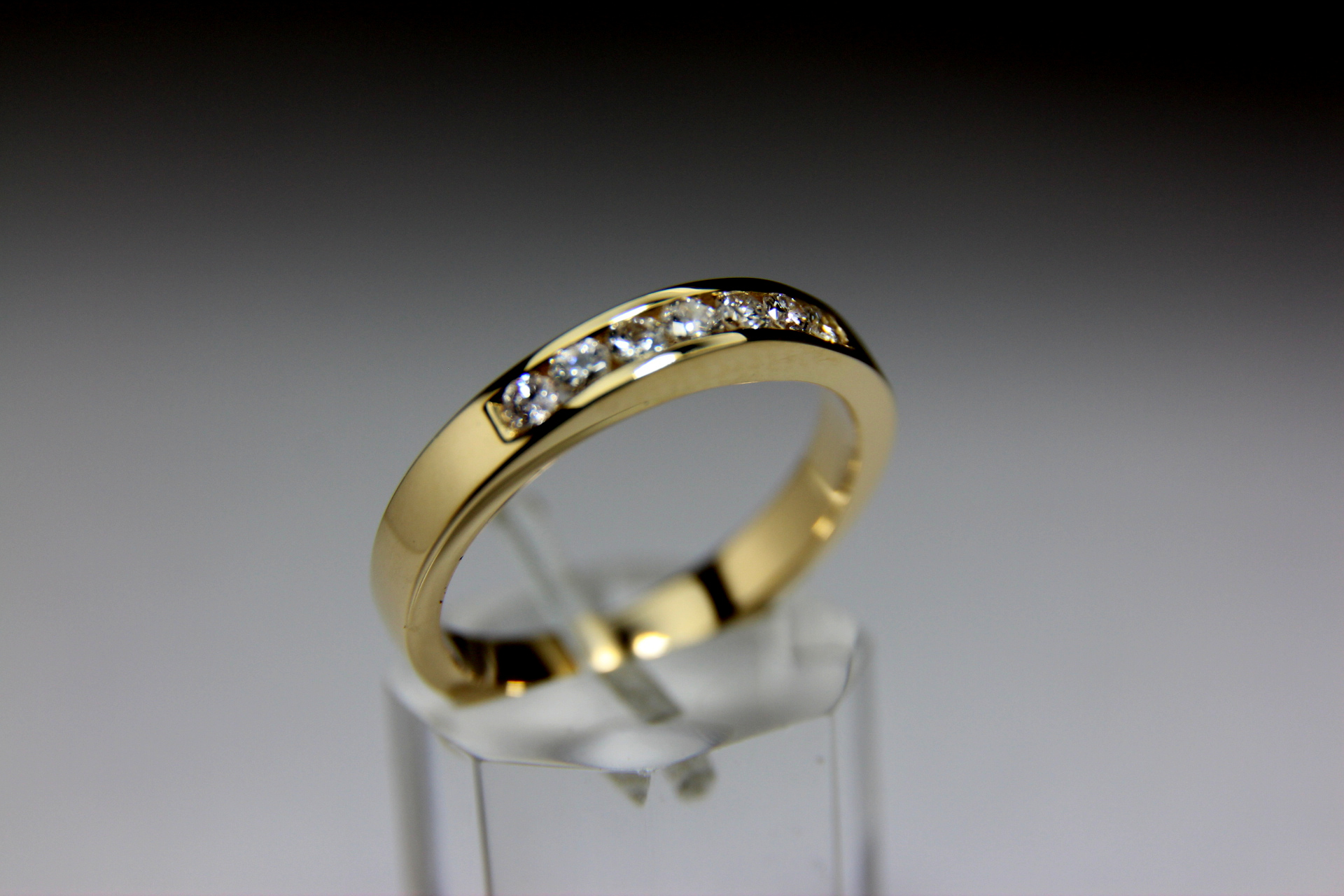 ANILLO ORO AMARILLO Y BRILLANTE