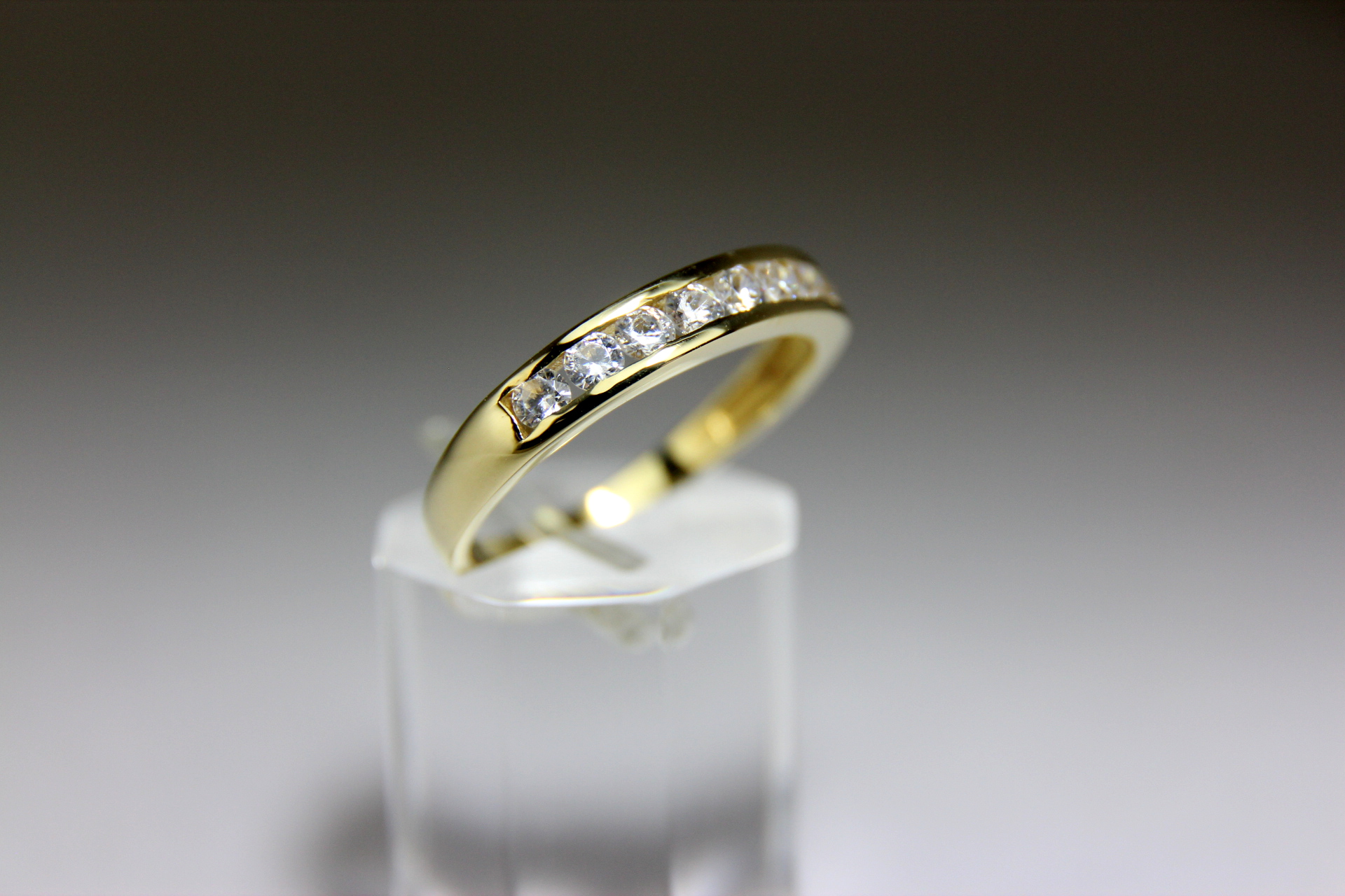 ANILLO ORO AMARILLO Y CIRCONITA